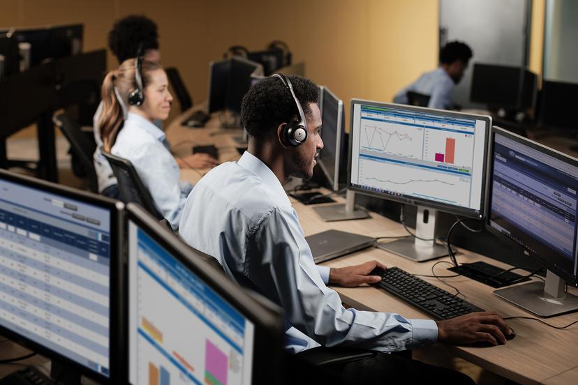 Imagem Ilustrativa do card Ford: Reskilling Information Technology Chops Through Corporate Education