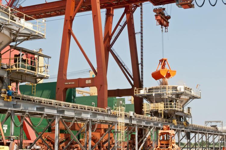 Imagem Ilustrativa do card Dados e simulação revolucionam operações de óleo e gás