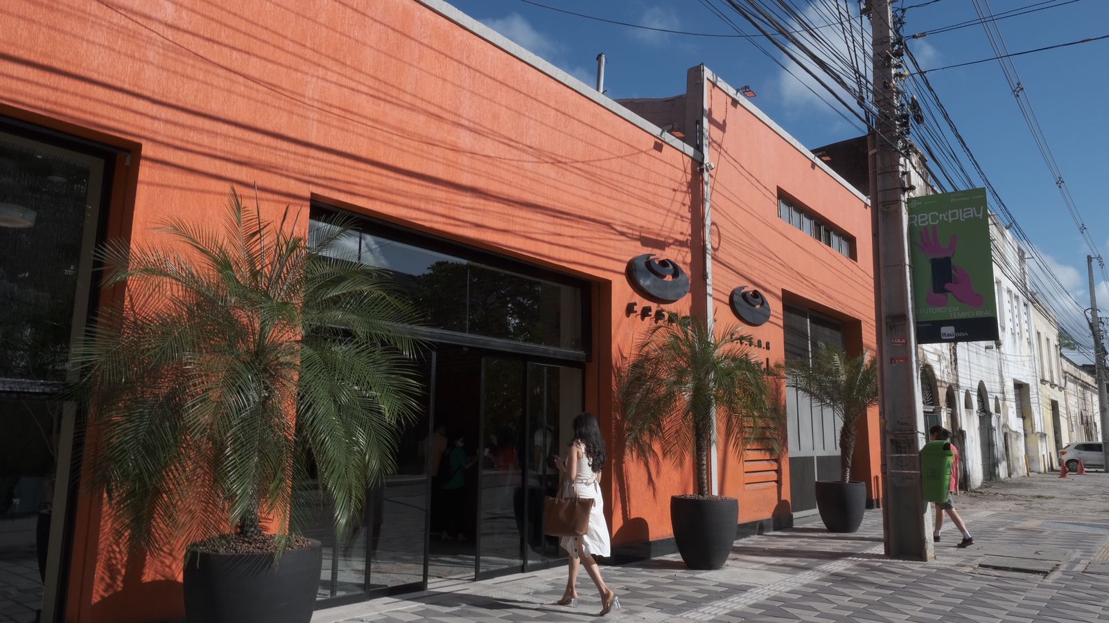 CESAR School leva trilha de educação inovadora e futuro do mercado de trabalho para o Rec’n’Play