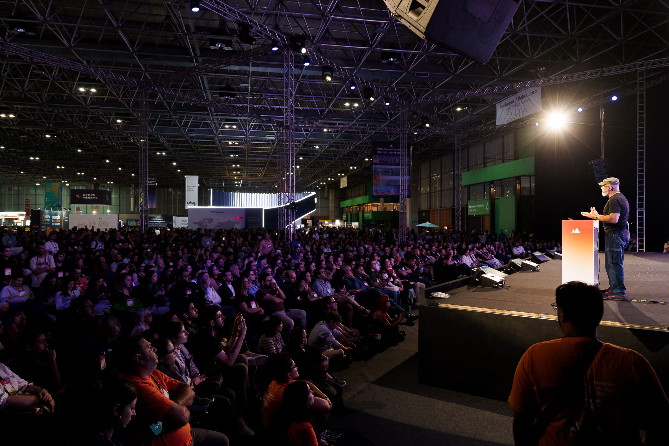 Web Summit Rio 2026: IA, governança e o trabalho de transformar tecnologia em impacto